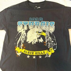 Sturgis graphic t